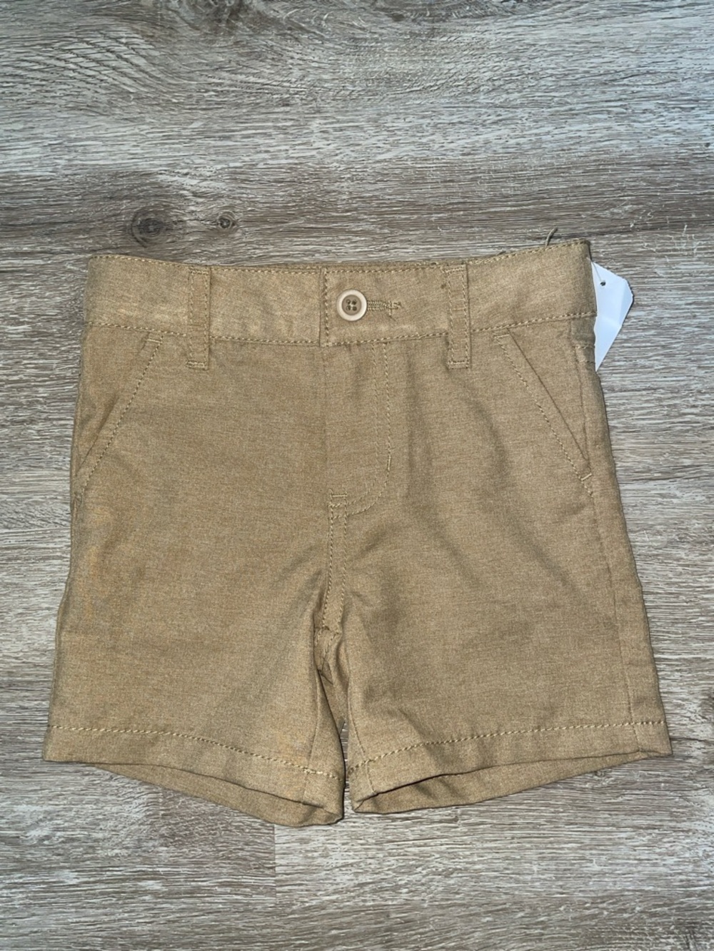 Cat & Jack khaki shorts size 18 months